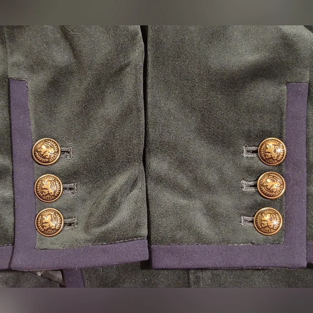Tommy Hilfiger Green Monogrammed Velvet Blazer with Navy Trim Size 4 - Picture 8 of 8